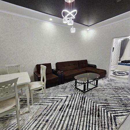 2-Х Комнатная Квартира Tasjkent Buitenkant foto